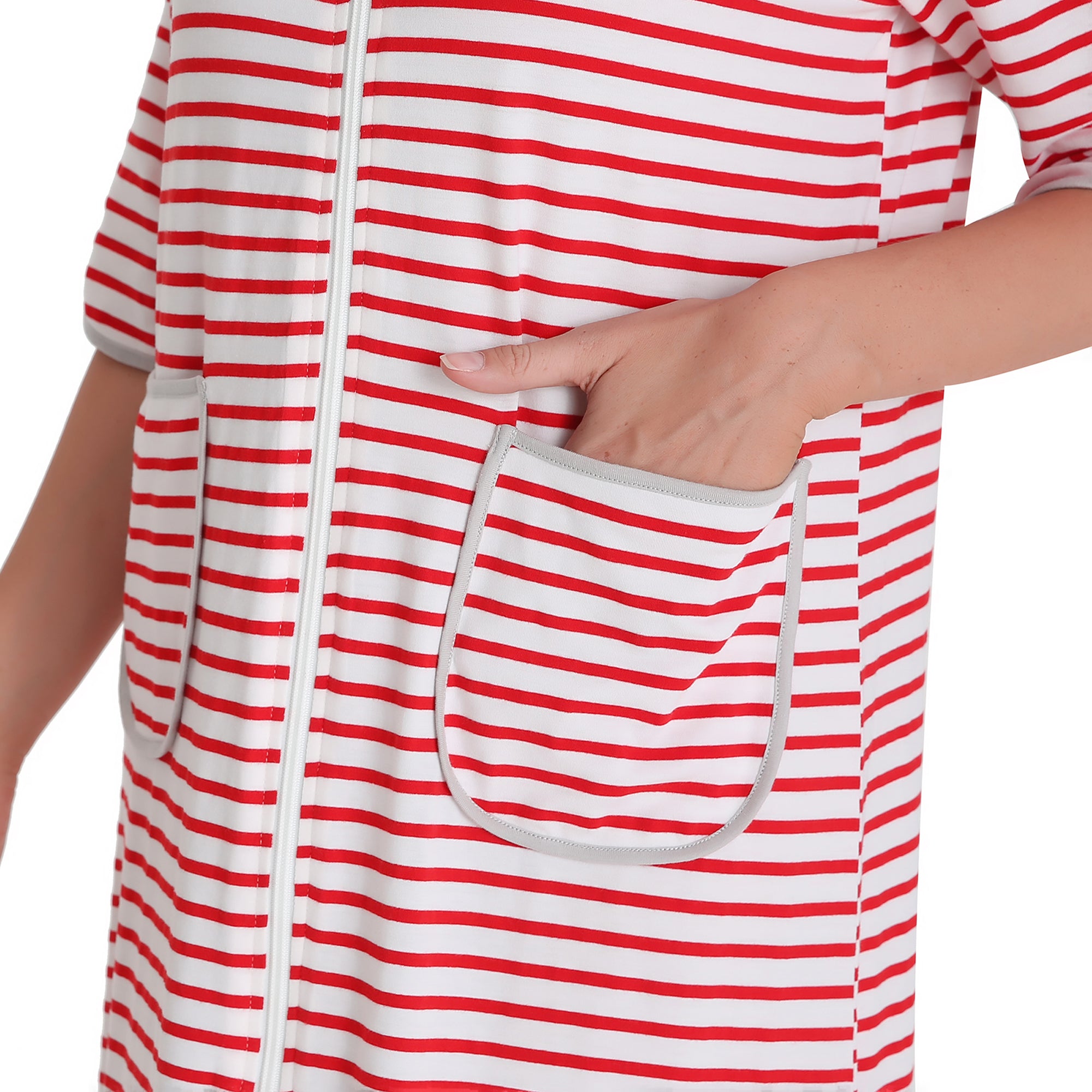 Richie House Women Zipper Robe Loungewear Plaid Sleepwear Nightgown Pockets Housecoat Long Soft Bathrobe RHW2899